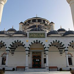 ݷmam- Rabbani Camii Yapm i