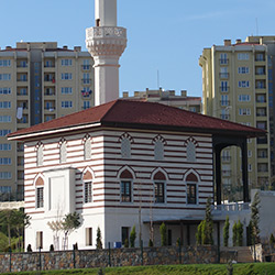 mer Nasuhi Bilmen Camii Yapm i