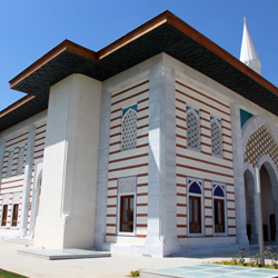 TAV Esenboa Havaalan Camii Yapm i